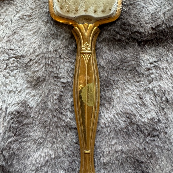 Vintage mirror and brush set - Picture 3 of 6